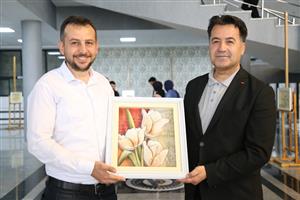 Hemşirelik Öğrencileri Resim Sergisi Açtı