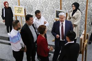 Hemşirelik Öğrencileri Resim Sergisi Açtı